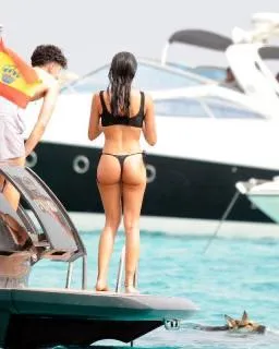 Alguno morbo con Aitana?