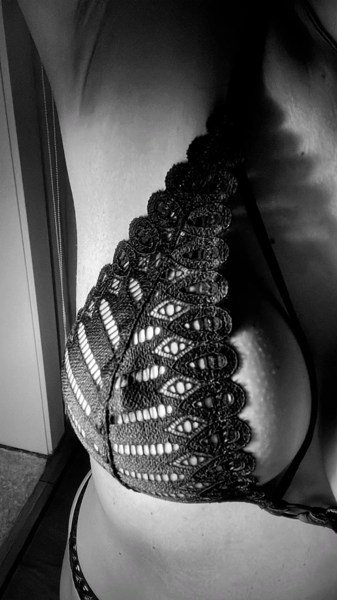 Delicate lace, dangerous curves.