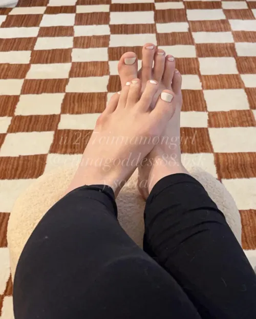 Fresh pedicure for my feet, now get on your knees and worship them.