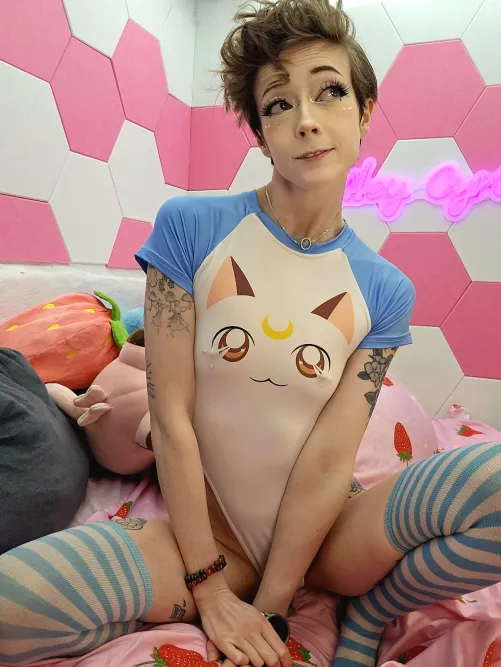 🌈Good morning! Trust your instincts today!✨ 🫧PRE-SURGERY SALE🫧 🌸$100 10 MIN LIVE SHOW🌸 Cash.app/$littlerosexo or tip at Cyriis.org 50% off XXX OF w VIP SNAP FREE 😈 6000+ pics & vids! Talk dirty with me💦 Sextpanther.com/Rileycyr