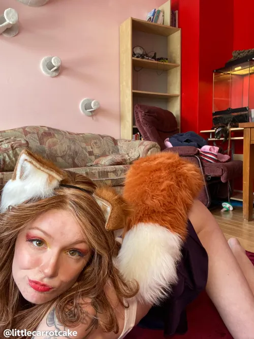 Grab me from behind? F18