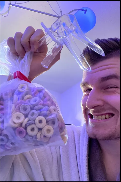 (in)famous german youtube legend adlersson paying homage to the professor