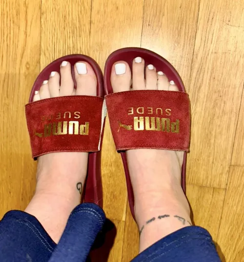 Is it ok if they’re a bit sweaty in my sandals ?