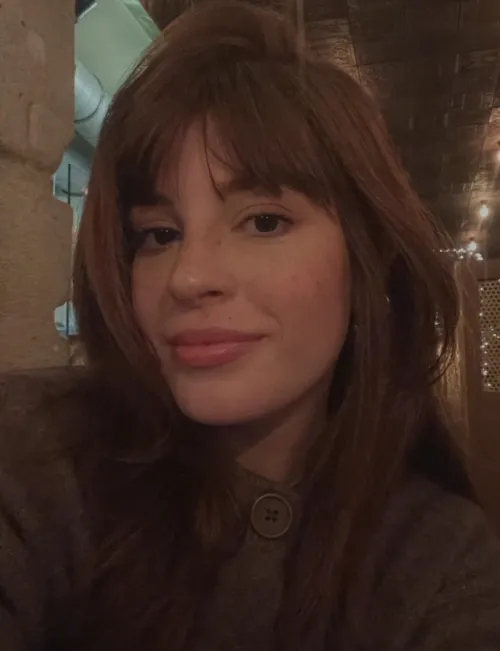 just imagine my pretty face saying ur name while im on top of u