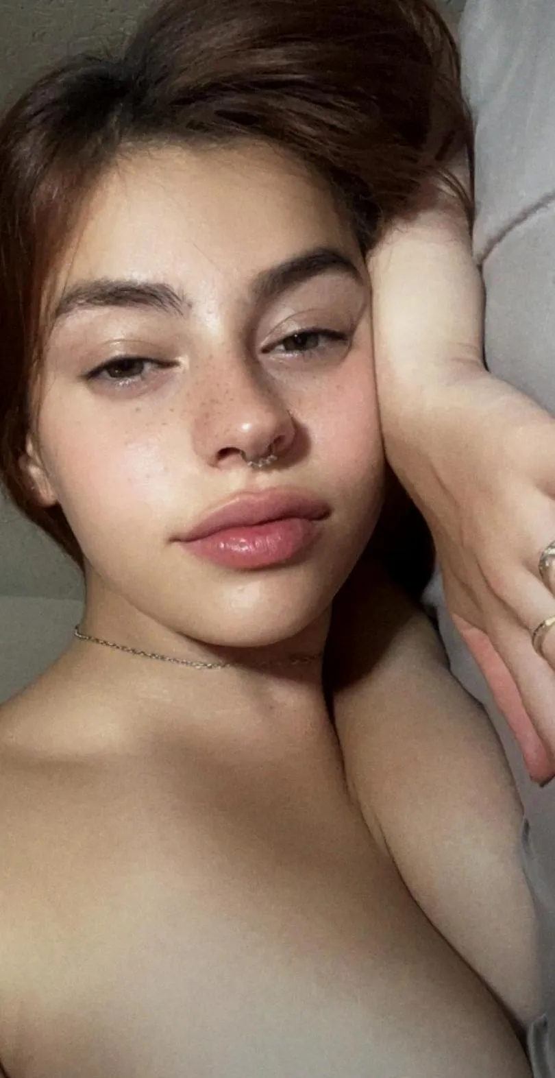 my body is feeling so horny right now. want to spice things up with me?