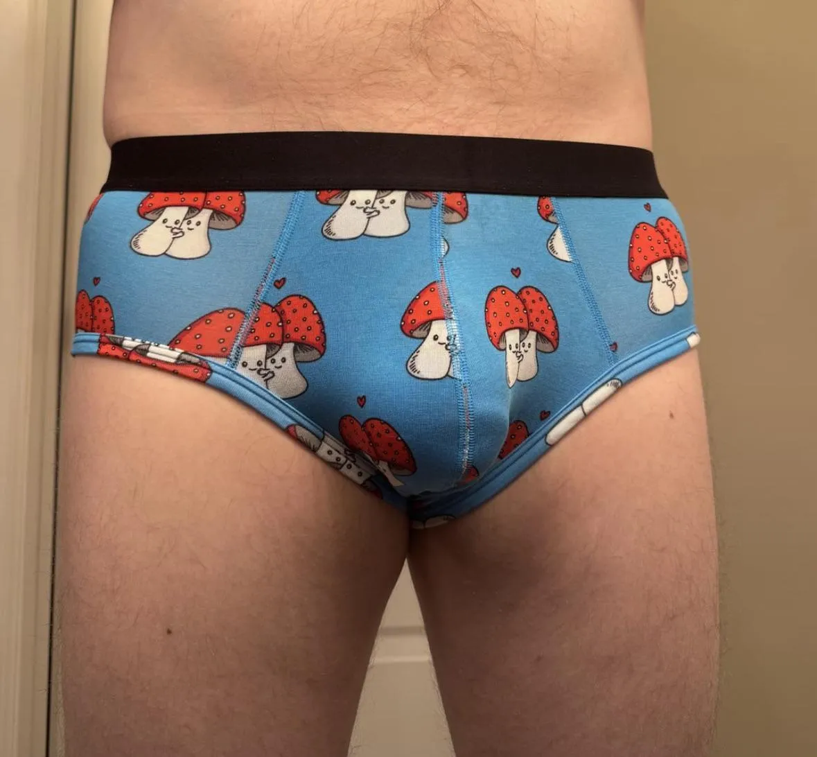 Shroom Mates Briefs