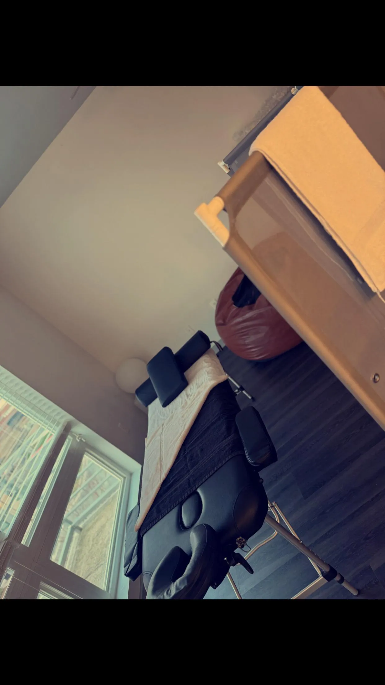 34 [M4F] #Raleigh/Cary, NC - Full body massage available for women in RTP. Real, verified, single male. Women only please, no men or no couples.