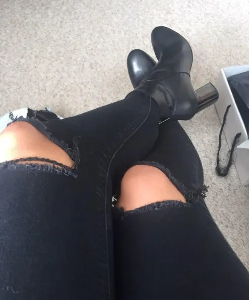 A look will never be complete without boots