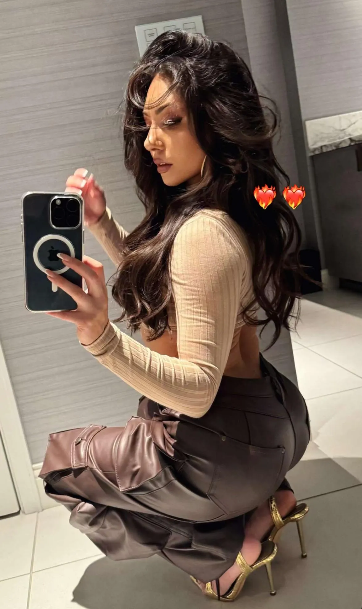 A perfect shape body she has 😮‍💨