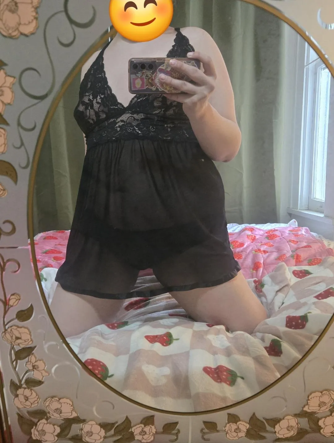 Anyone want to grab my hips?~