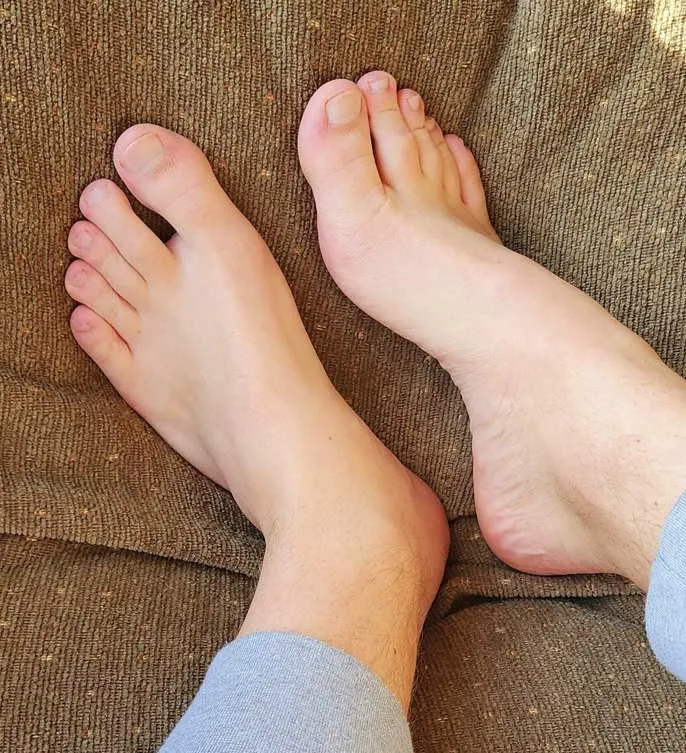 Do you like my toes?