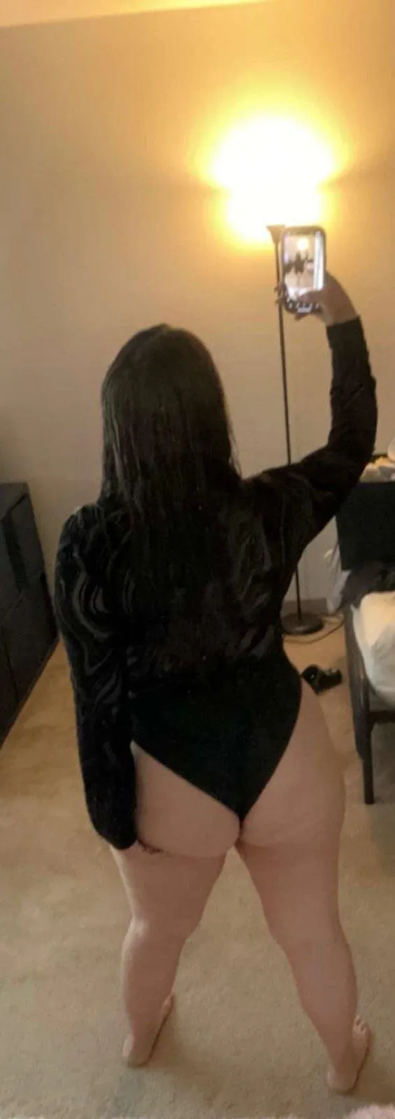 Do you like thick moms?