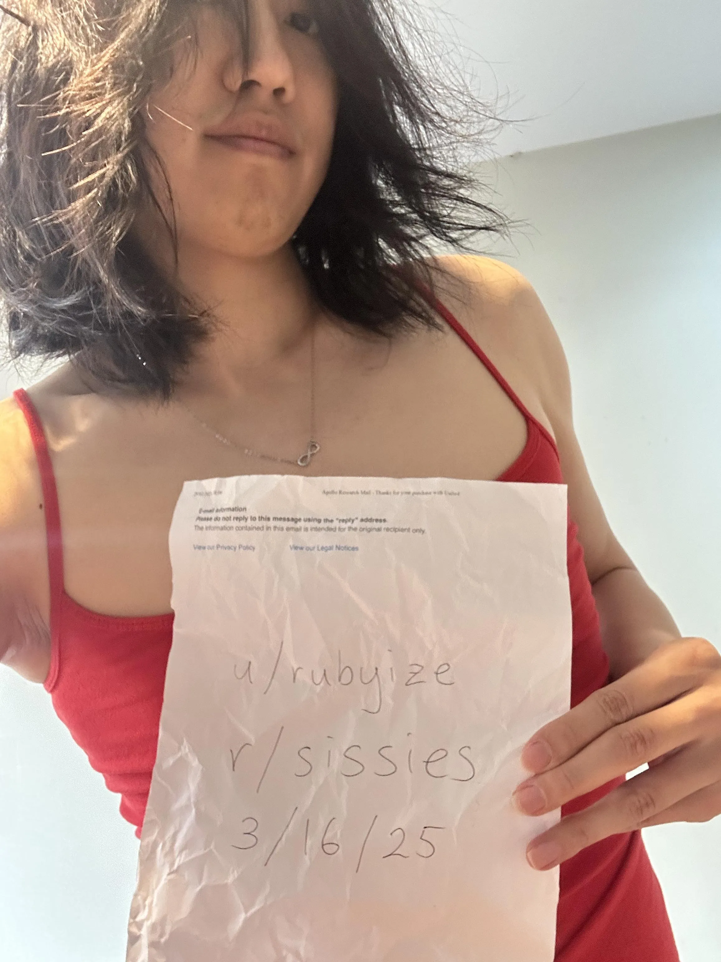 Felt good in verification pic without any makeup 🥰