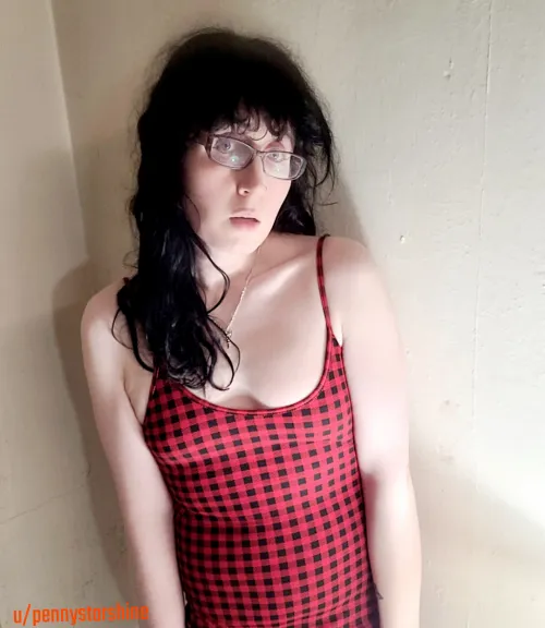 I feel cute in this dress.