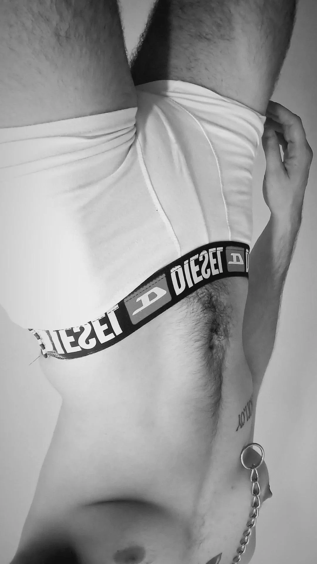 i like the metallic noise above you