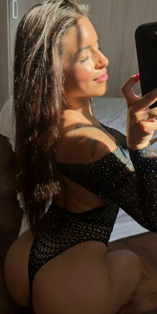 I want to be broken in the best way possible.