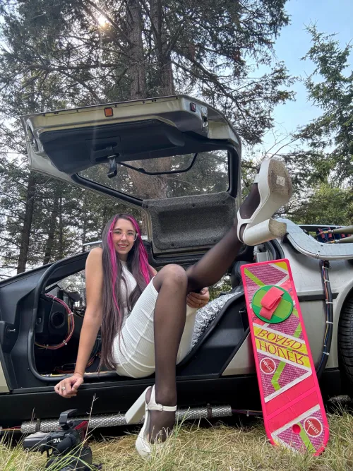 Legs so dangerous, even Doc Brown would panic.