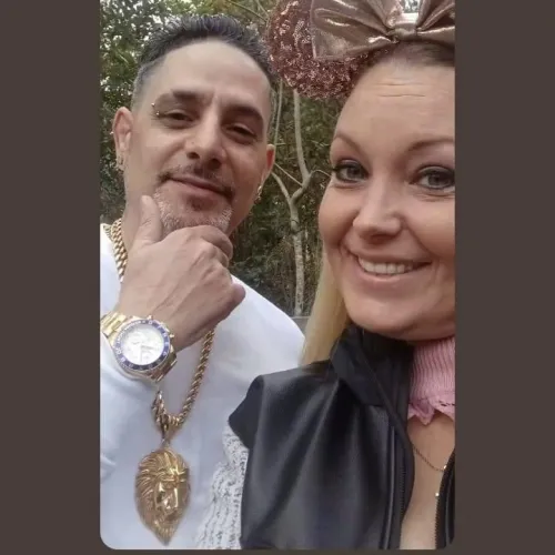 Mf4f couple looking for female to spice it up