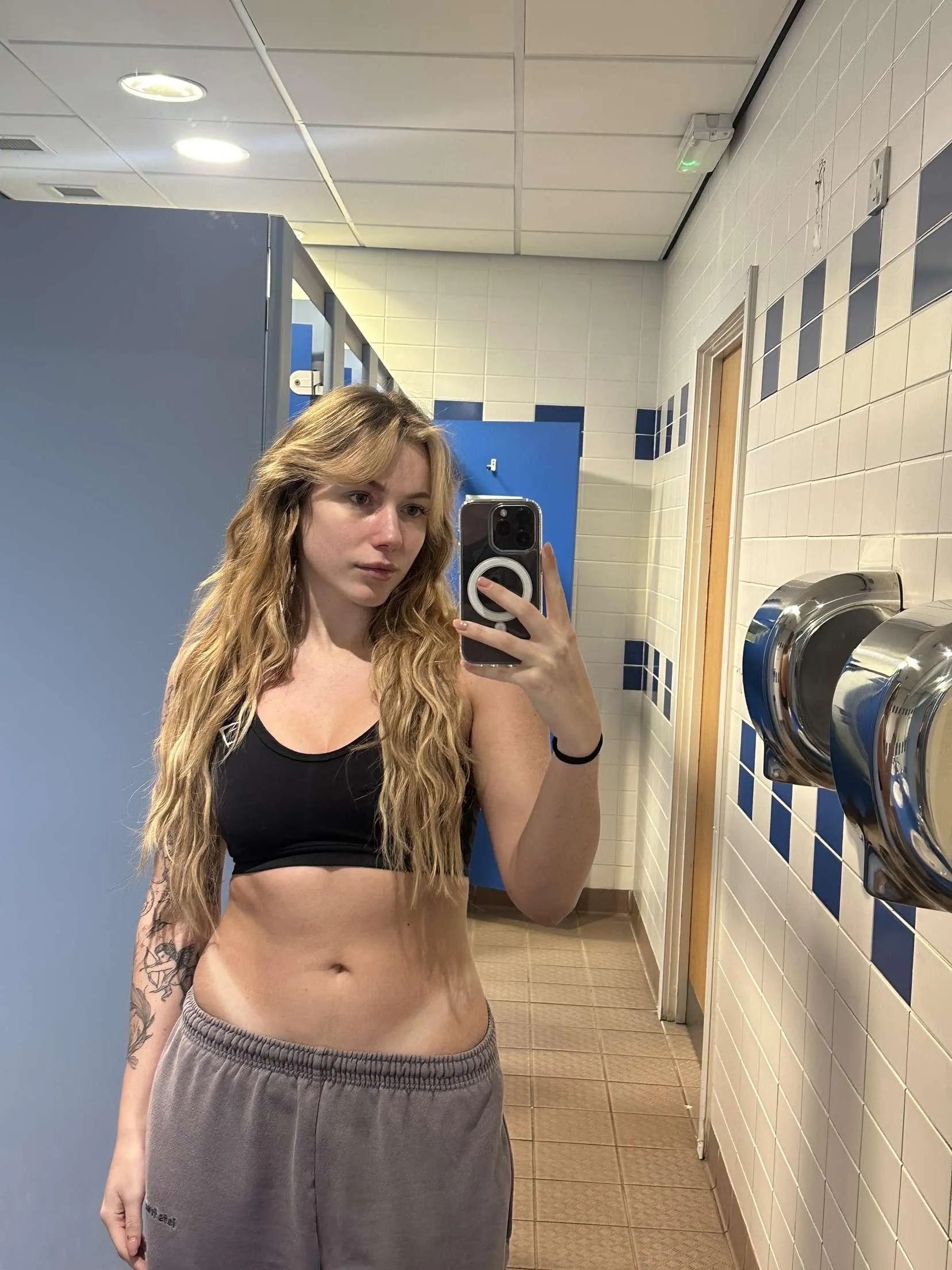 Sweatpants + tanlines = a good time