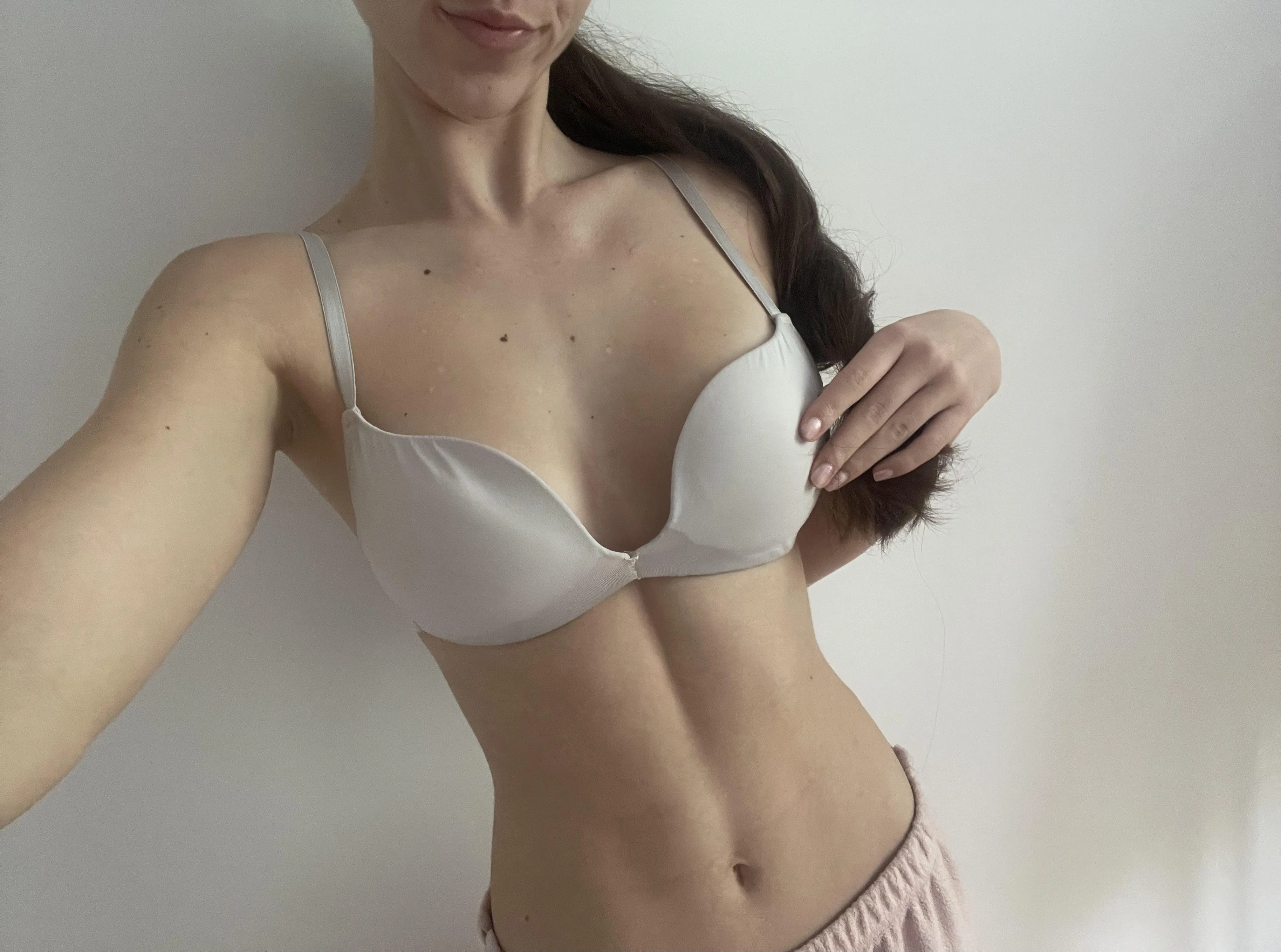 Try on your own my boobies scent 🍒Cute bras for [selling] free pics when u purchase