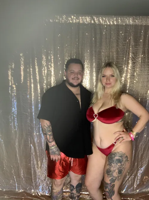 We will be there this Thursday for ladies night, couples only✨