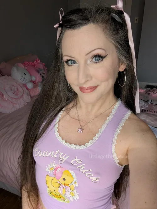 who needs a bra when you have cute pokies to show off