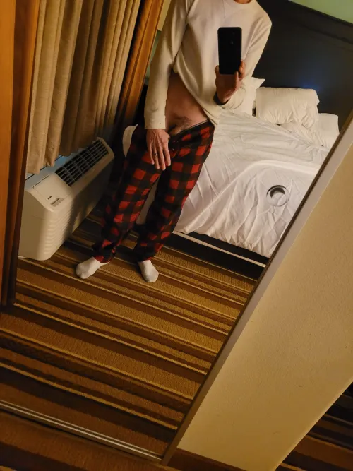 Anyone want to snuggle fuck?