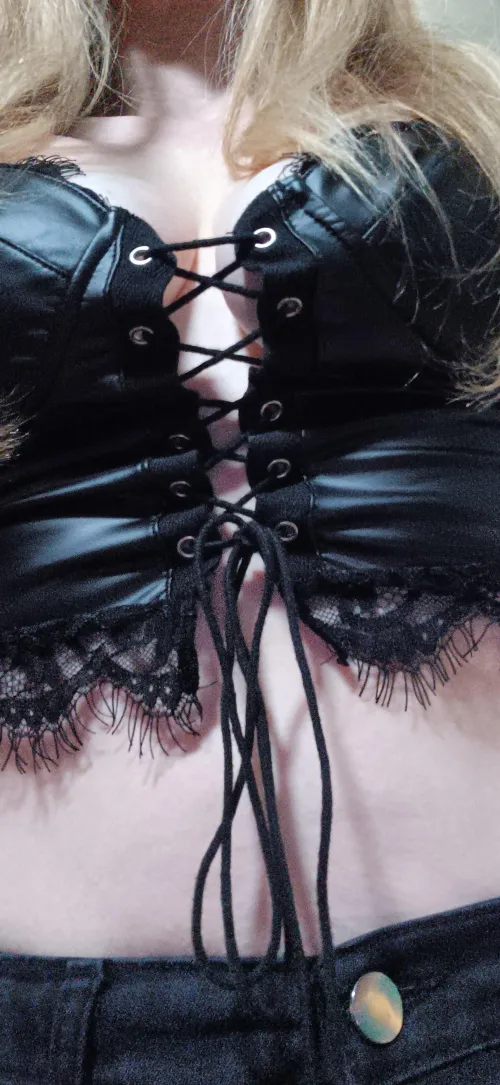 Everything looks better in black! 🖤