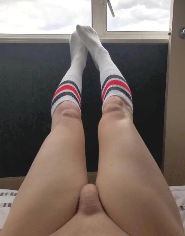 Get comfy with me 🥰x