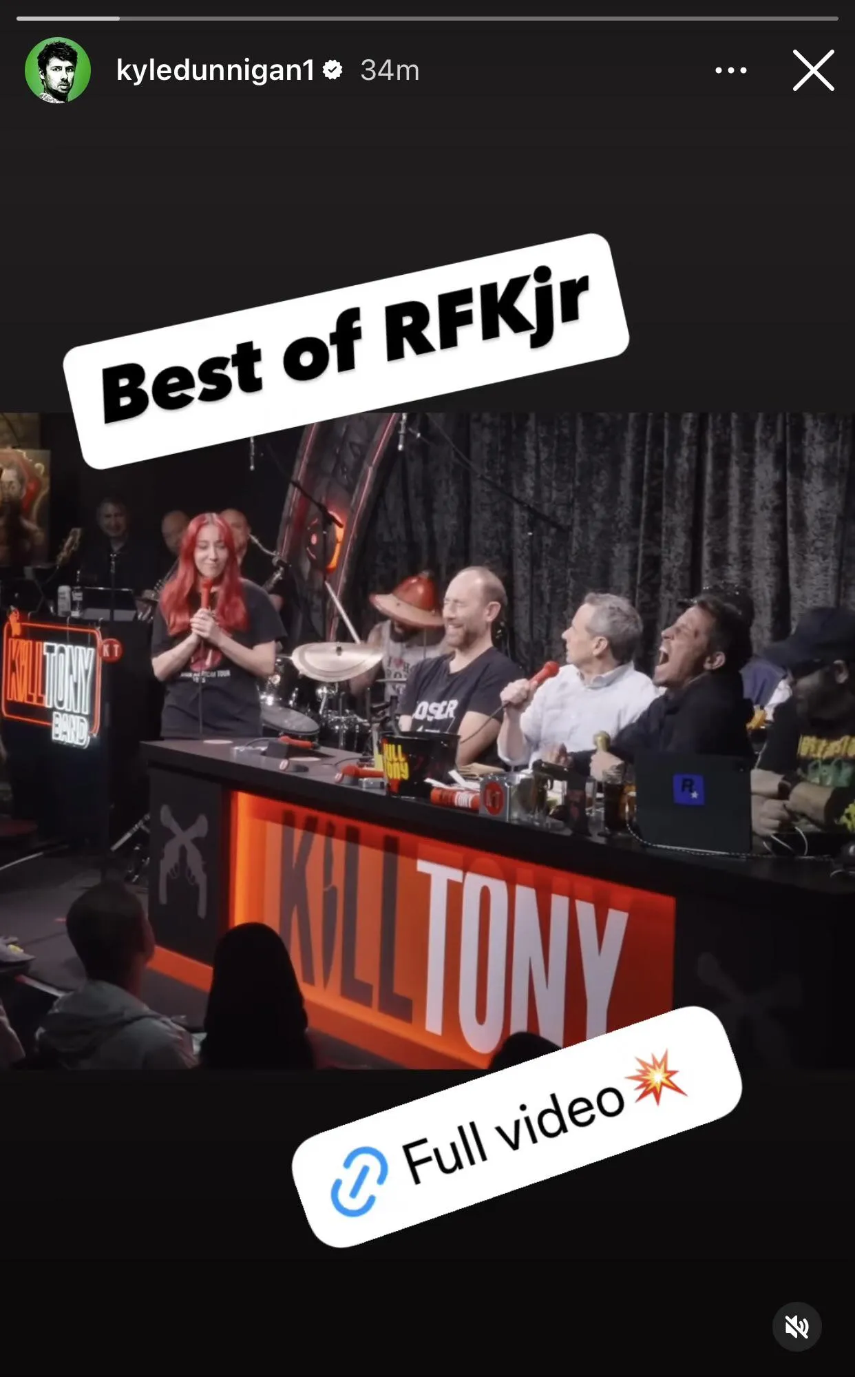 Hard to pinpoint what the worst part of this photo is