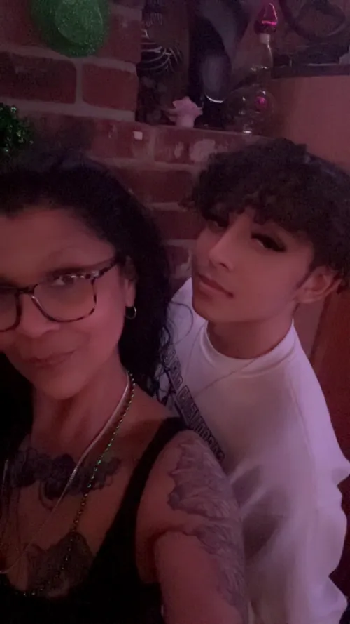 Me and goddess will be working tonight !