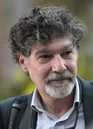 Petition to put Warts’ brother on fools notice