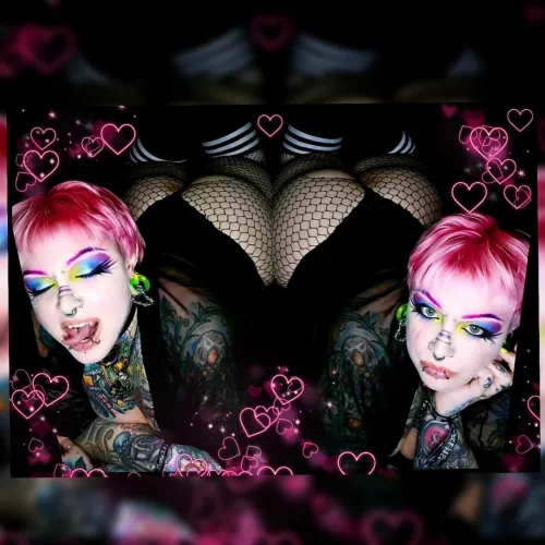 Playing dress up to figure out what to wear to Darkforce🥰🥰🥰