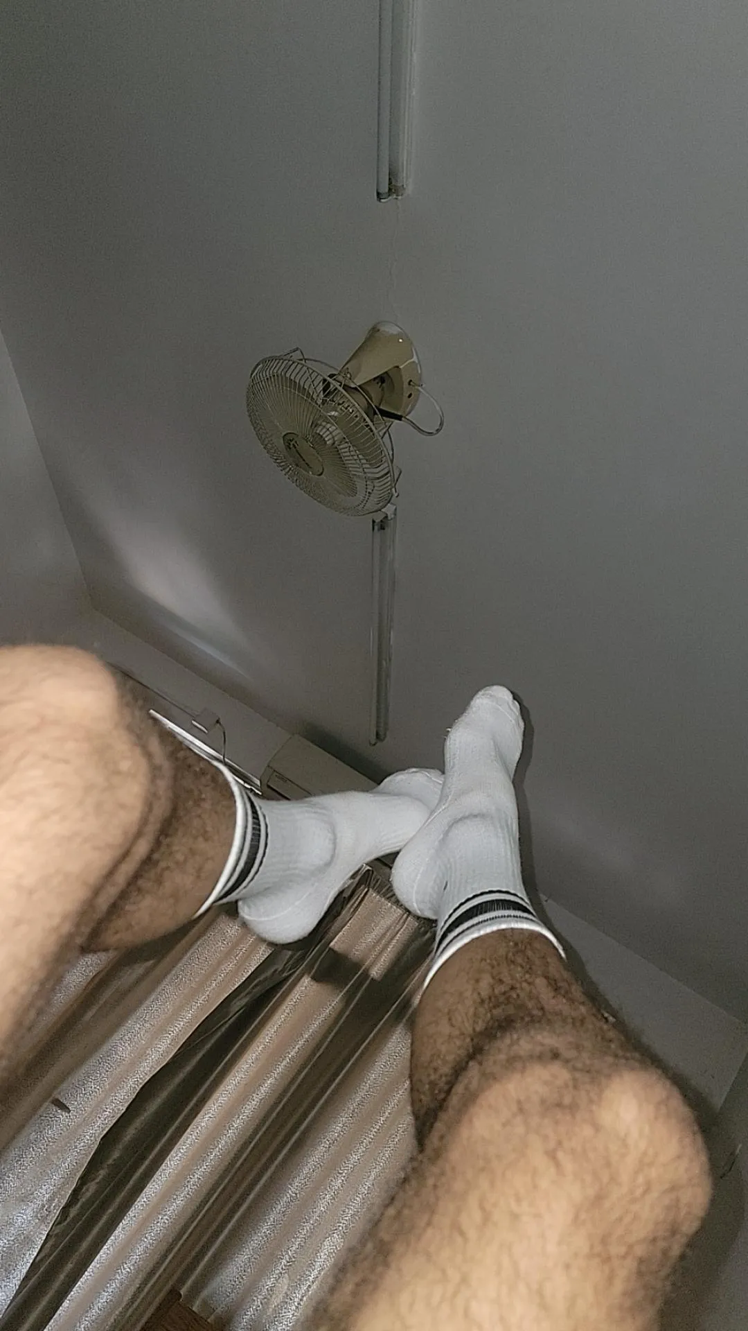 Take em off of me using ur mouth only