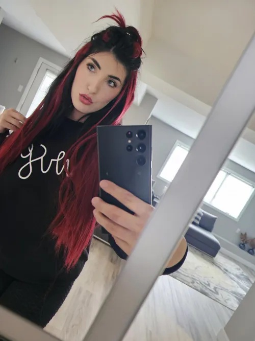 Week wishlist: Attention, compliments, n maybe trouble