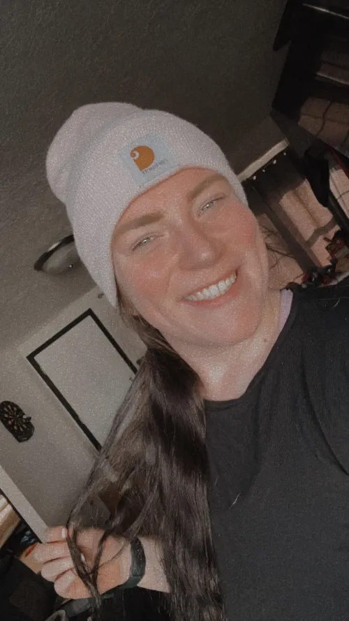 Who doesn’t love dimples😌