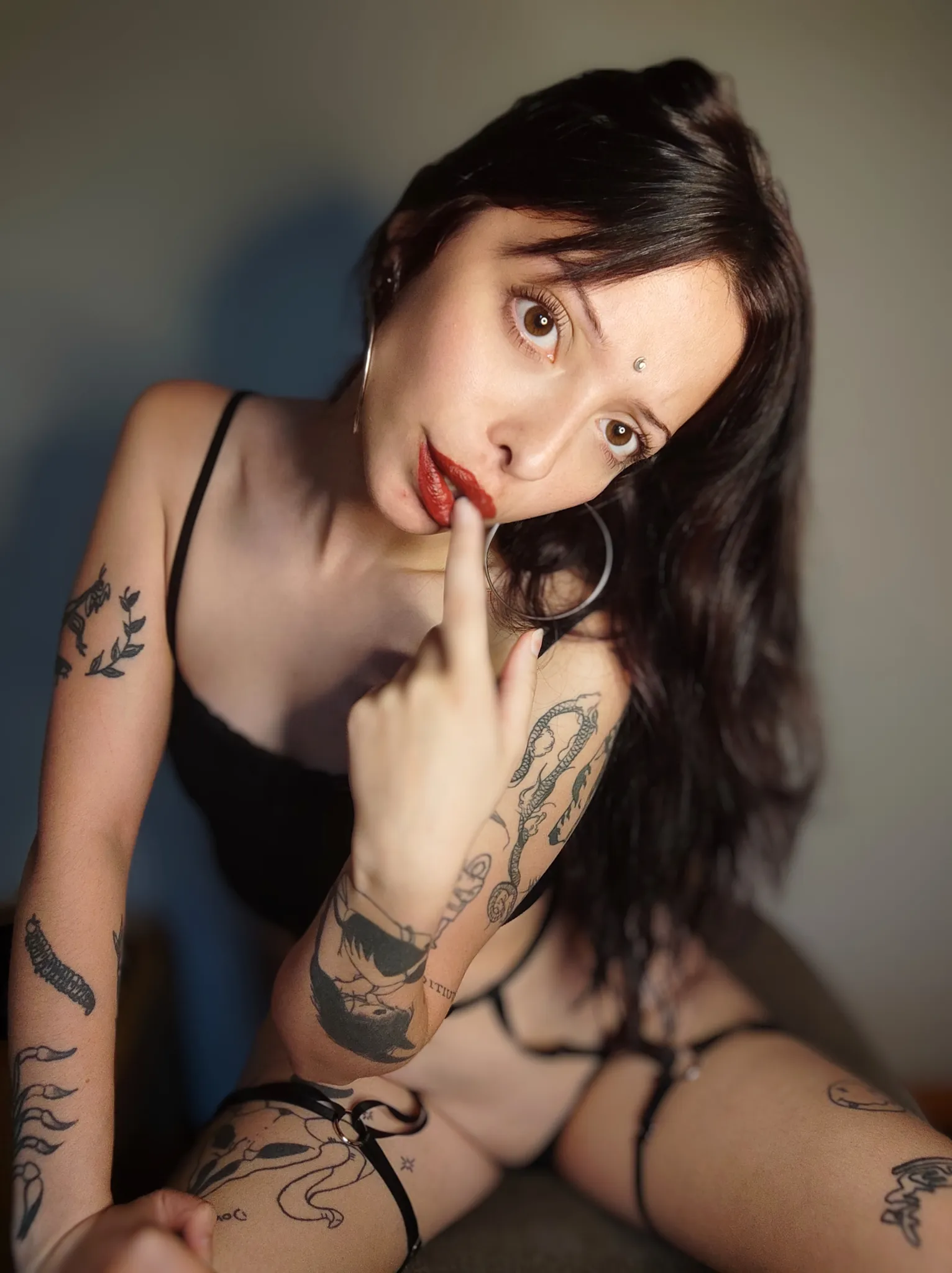 I don't like crybabies but if you are obedient I won't treat you so bad, do you agree bb?