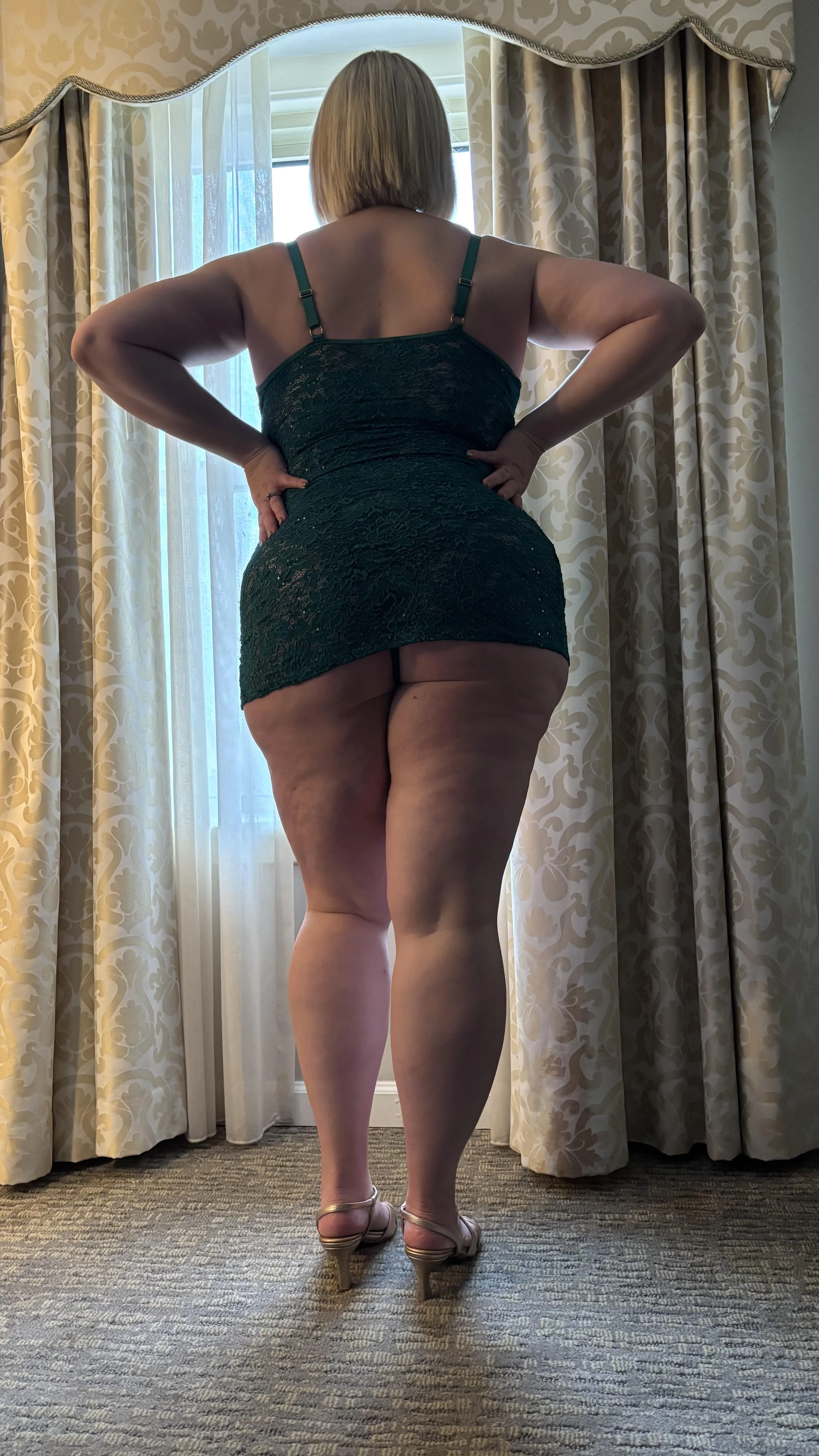 I wore this to the St. Pat’s party last night! 🍀