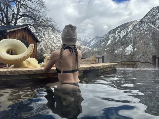 Join me in the hot springs? :)