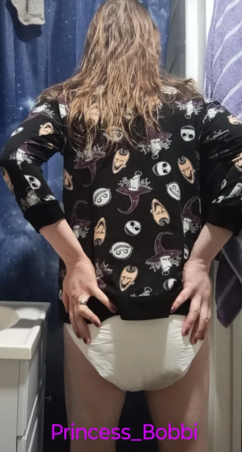 Mornings mean messy hair and messy diapers.