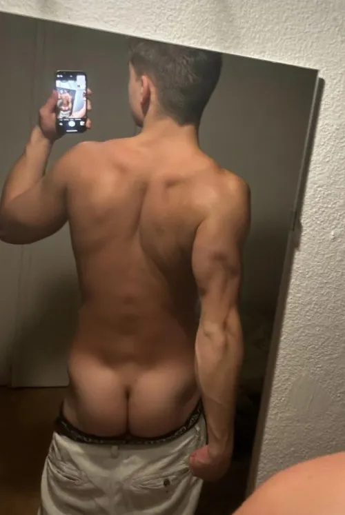 Rate my tight butt from 1 to 10