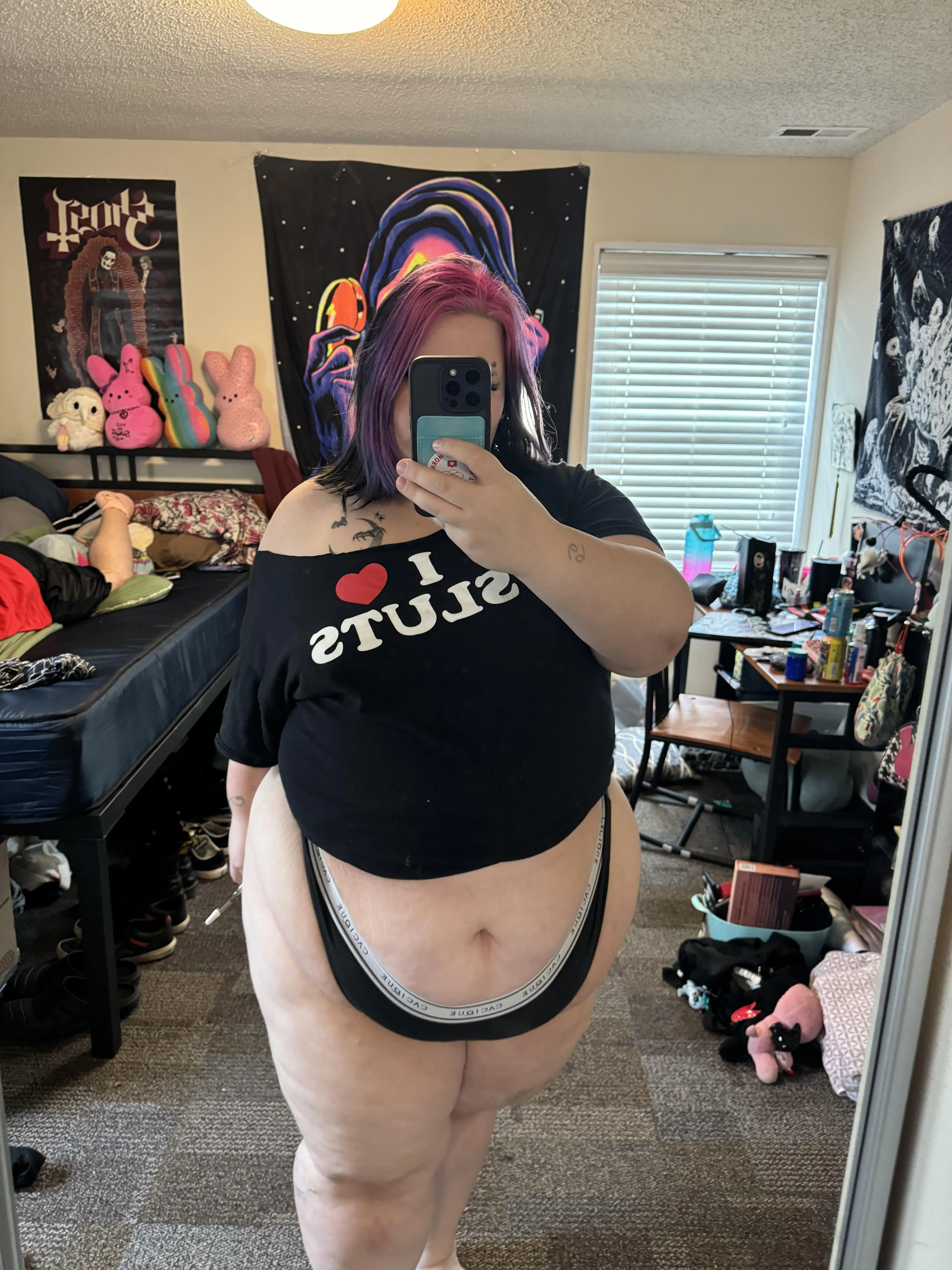 Fuck me while we smoke? Whoever cums first loses