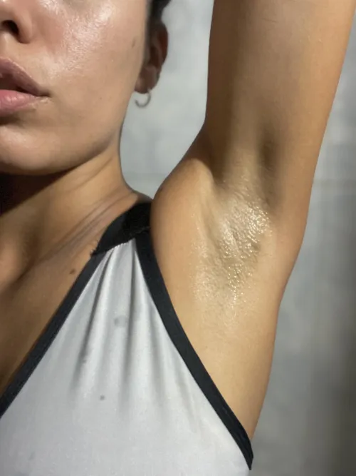 Get to work! Your goddess went out for a run and her pits drip stinky sweat.. be brave and leave my armpits clean!