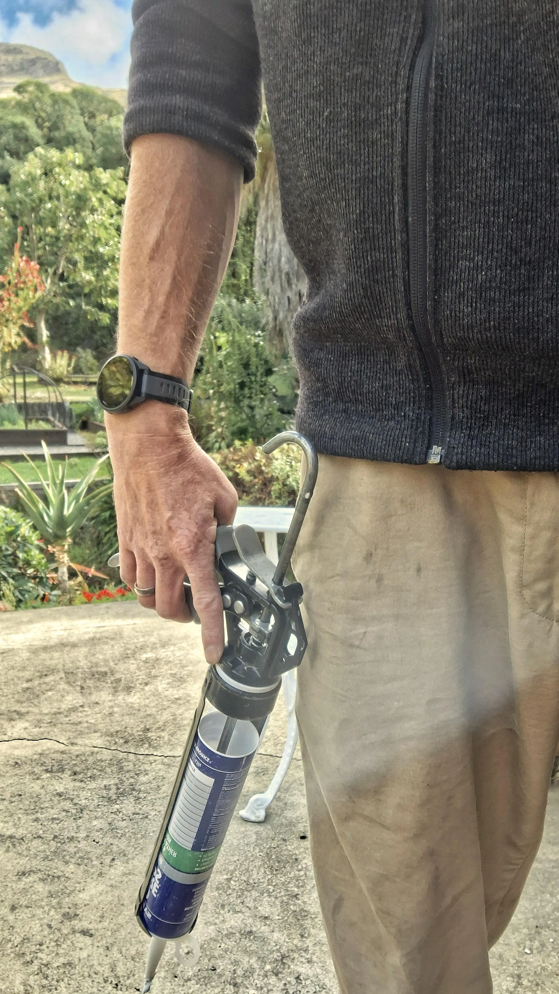 I know my way around a lil caulk