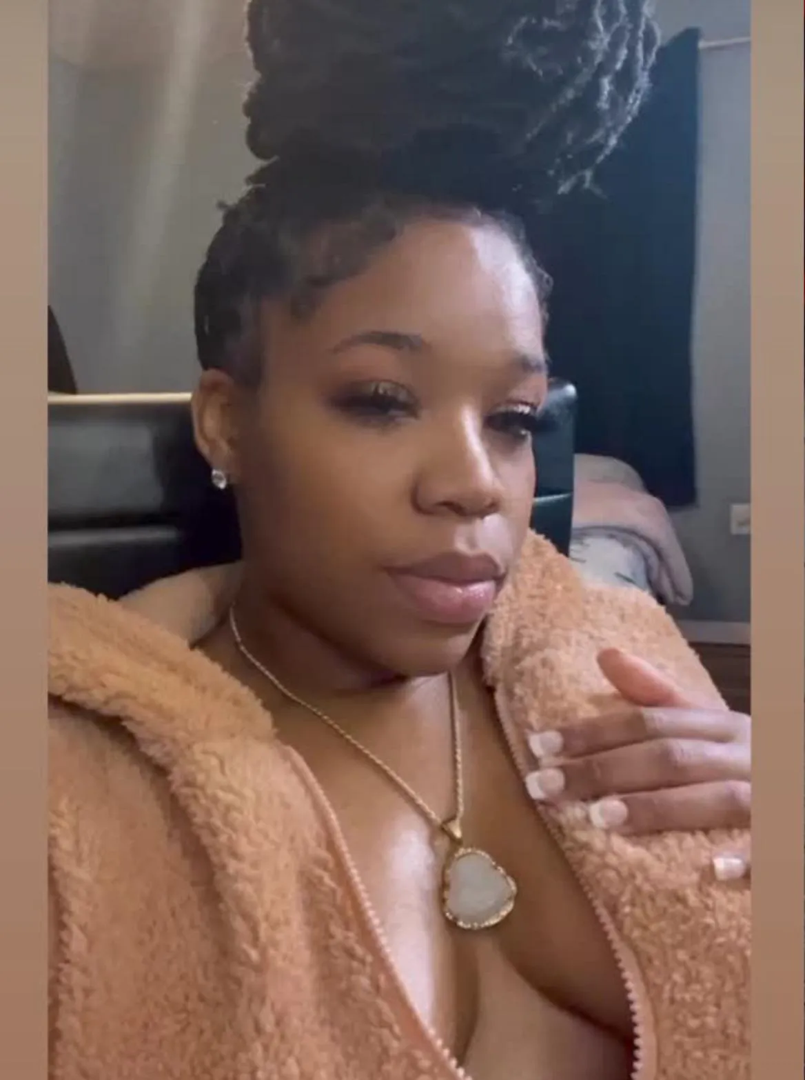 I look this soft while ruining your self-control. Imagine what happens when I actually try.