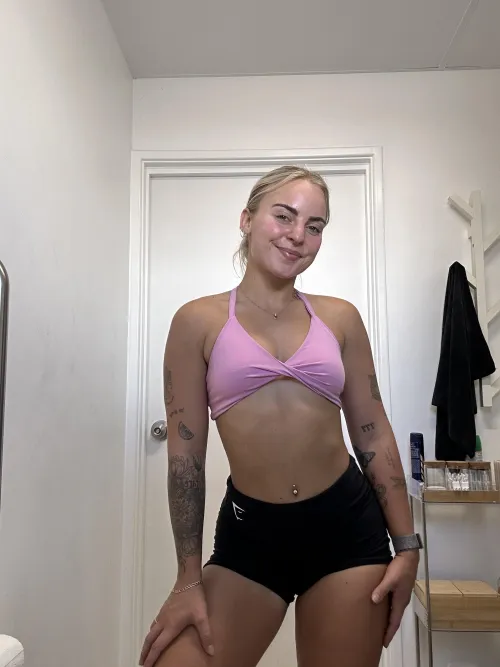 I'm picking random Redditors to send nudes to, who's in (only the first 75)