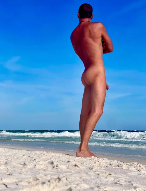 It's easy to lose track of time watching the waves