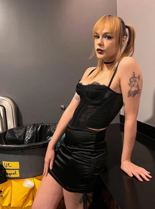 Meet me in the bathroom at the rave