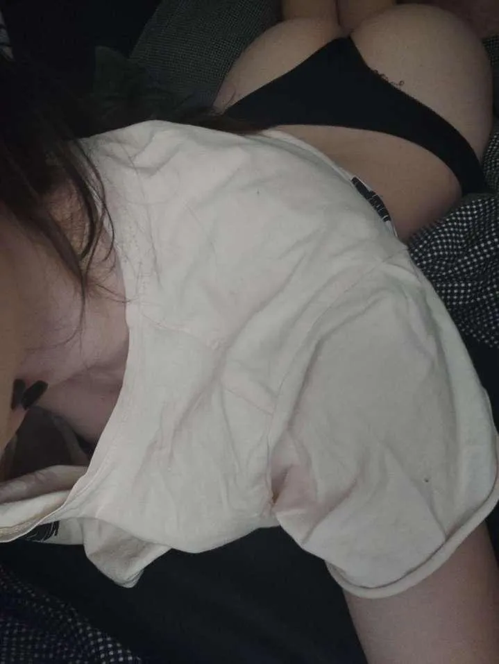 Mommy needs a submissive little boy <3 any volunteers?