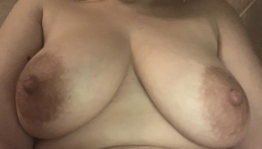 Up close and pregnant